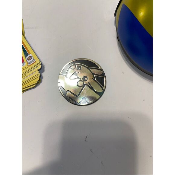 Pokemon Ball with cards and Coin - Picture 4 of 6
